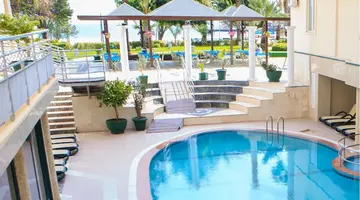 Lancora Beach Hotel