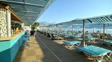 Lancora Beach Hotel