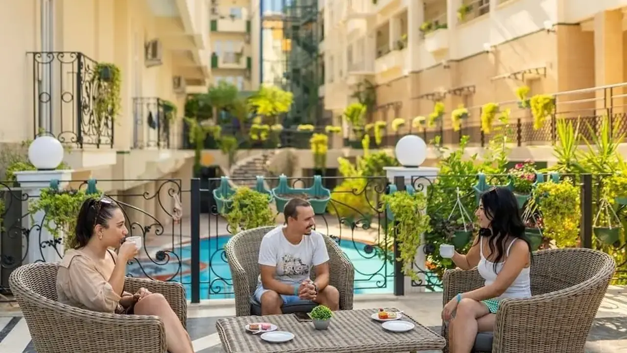 Lancora Beach Hotel