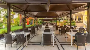 Lancora Beach Hotel