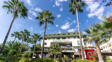 LANCORA BEACH HOTEL