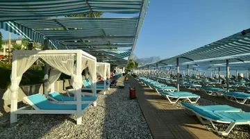 Lancora Beach Hotel