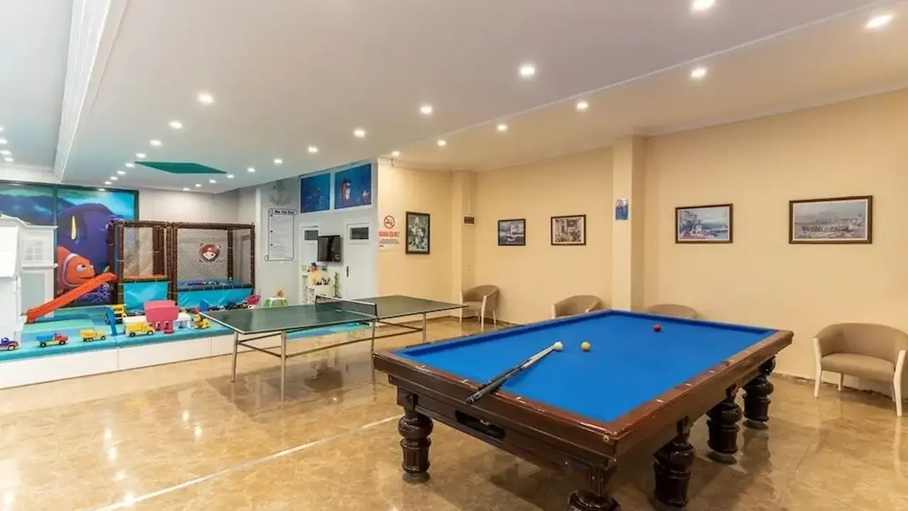 Lancora Beach Hotel