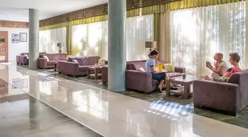 Lancora Beach Hotel