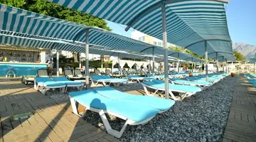 Lancora Beach Hotel