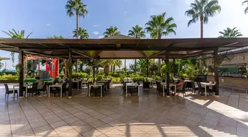 Lancora Beach Hotel