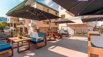 LANCORA BEACH HOTEL