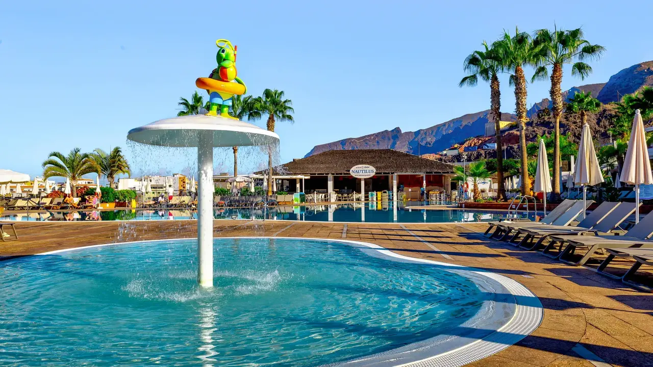 Landmar Costa Los Gigantes Family Resort