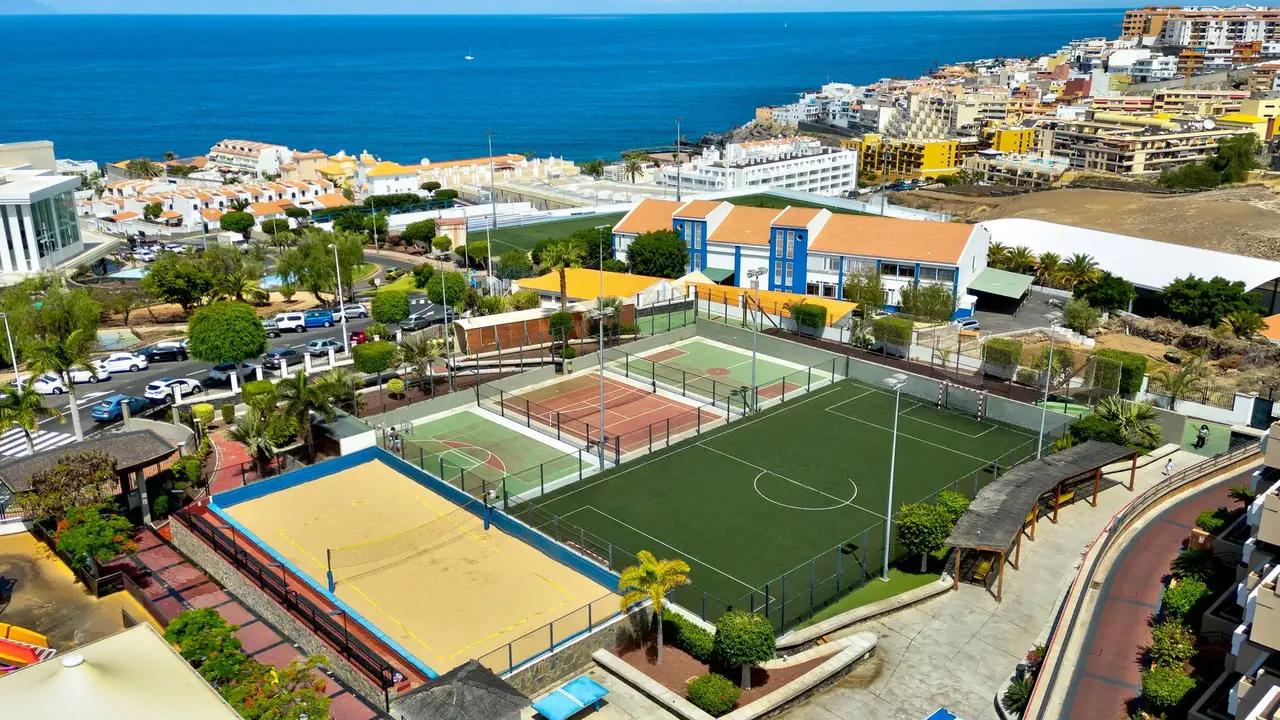 Landmar Costa Los Gigantes Family Resort