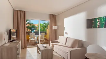 LANDMAR COSTA LOS GIGANTES FAMILY RESORT