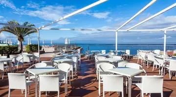 Landmar Costa Los Gigantes Family Resort