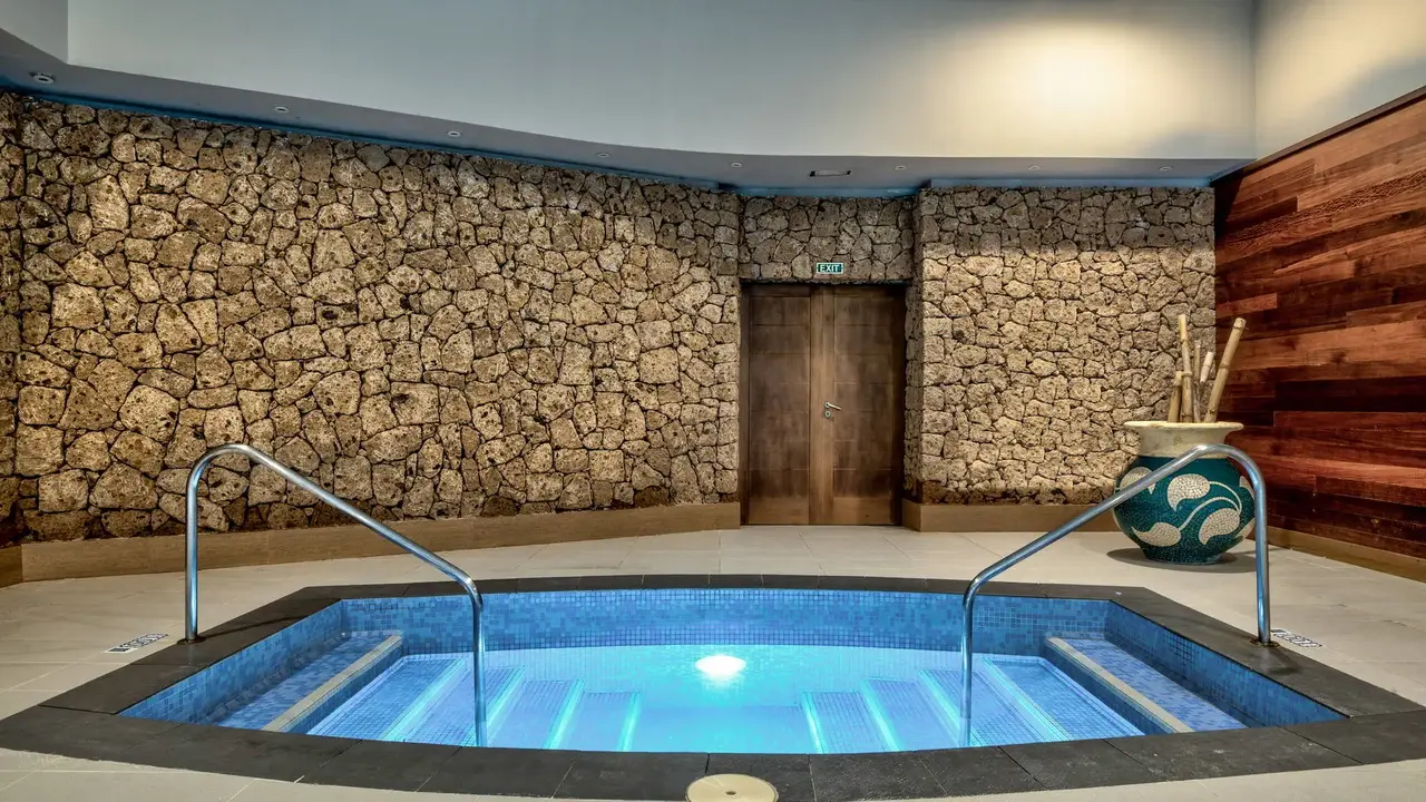 Landmar Costa Los Gigantes Family Resort