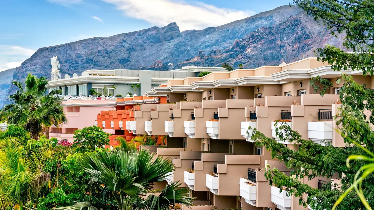 Landmar Costa Los Gigantes Family Resort