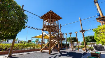 LANDMAR COSTA LOS GIGANTES FAMILY RESORT