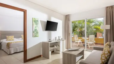 LANDMAR COSTA LOS GIGANTES FAMILY RESORT