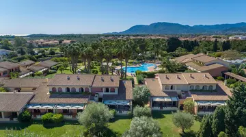 Lantana Resort