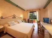 Lantana Resort