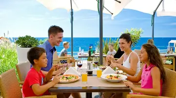 Lanterna Resort