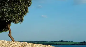 Lanterna Resort