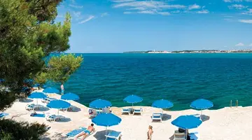Lanterna Resort