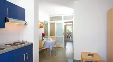 Lanterna Resort