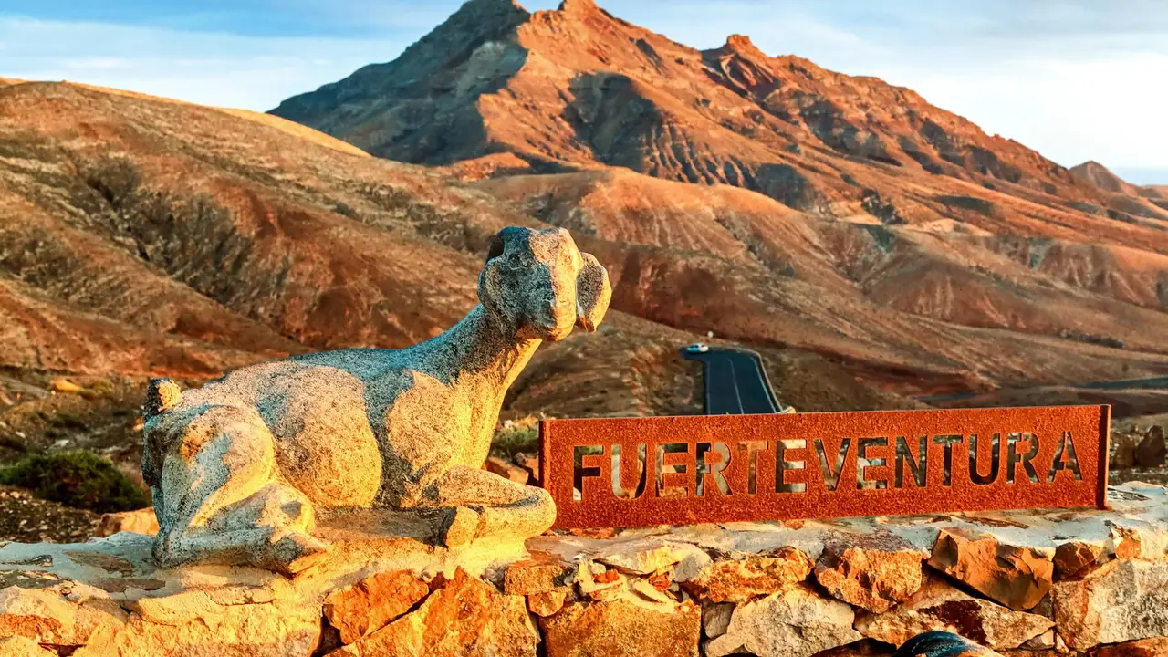 Lanzarote i Fuerteventura - Wyspy Ognia i Wiatru