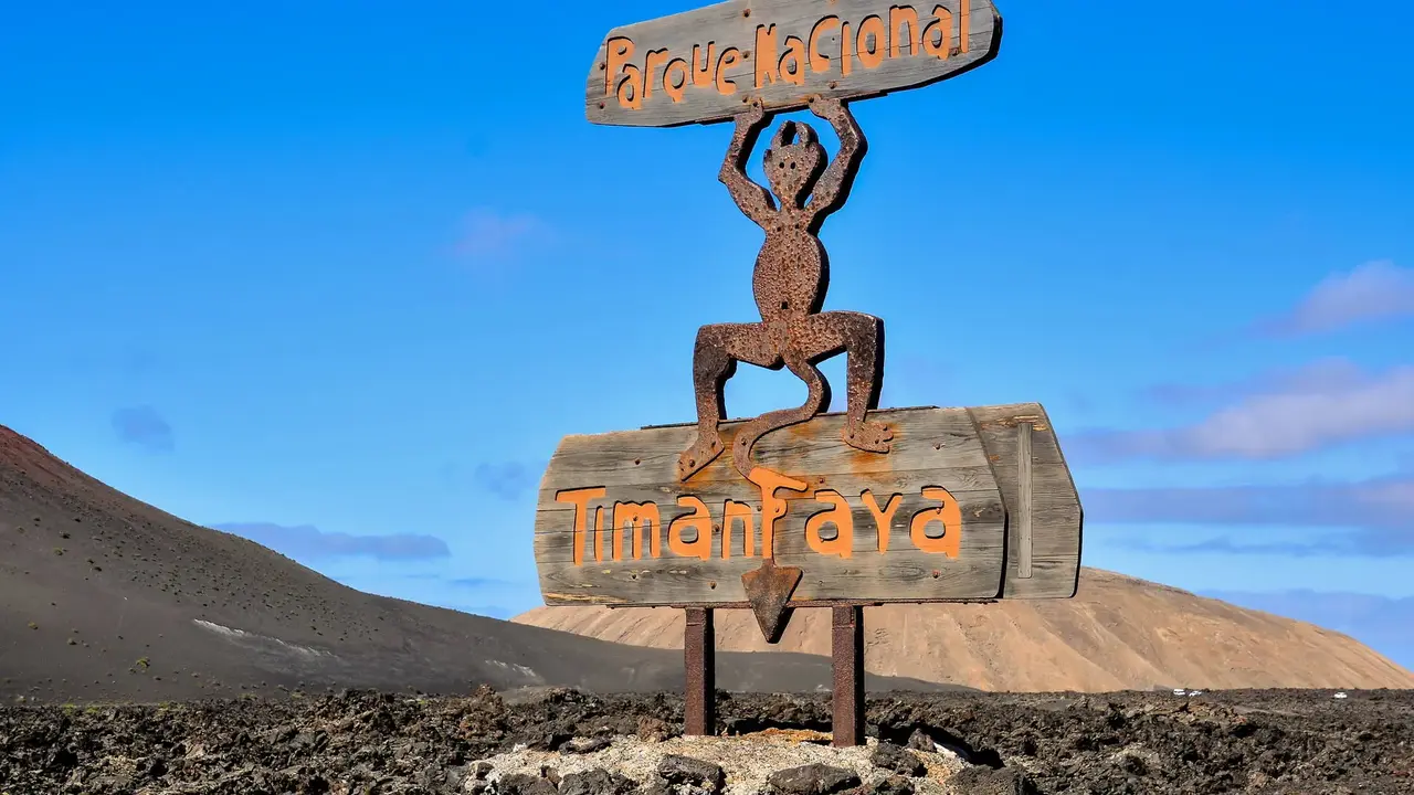 Lanzarote i Fuerteventura - Wyspy Ognia i Wiatru