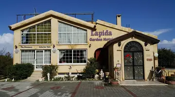 LAPIDA HOTEL