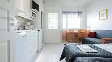 Lapland Hotels Sirkantähti