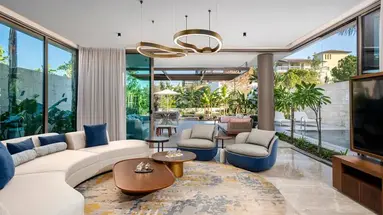 Lara Barut Collection