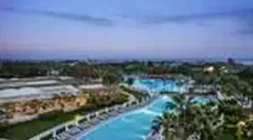 Lara Barut Collection