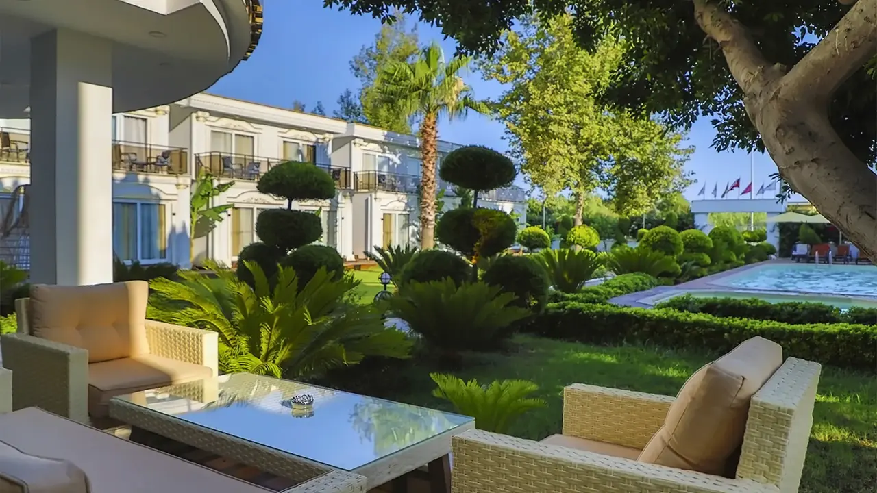 Lara Garden Hotel