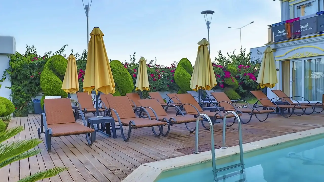 Lara Garden Hotel
