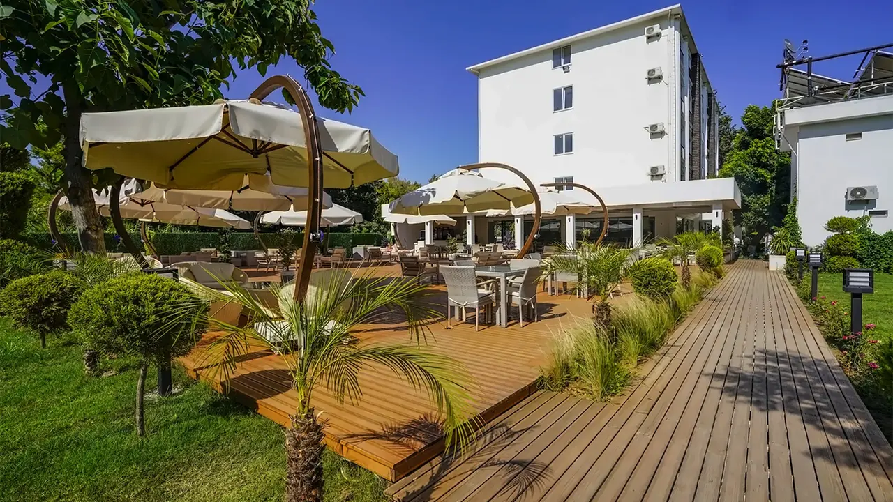 Lara Garden Hotel