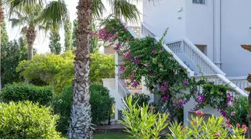 Lardos Bay Hotel