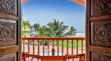 Larios Beach Holidays Resort