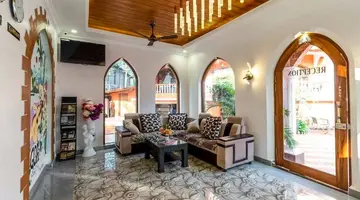 Larios Beach Holidays Resort