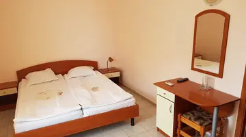 Larisa Hotel