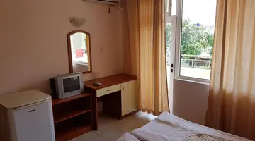 Larisa Hotel