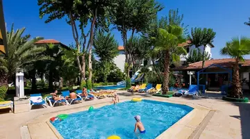 Larissa Akman Çamyuva - All Inclusive