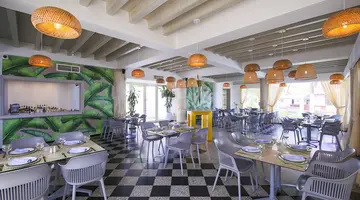 Las Américas Casa de Playa