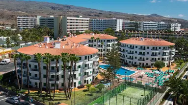Las Faluas Apartments