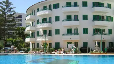 Las Faluas Apartments