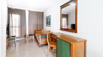 Las Faluas Apartments