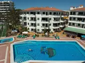 Las Faluas Apartments