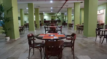 Las Piramides Resort