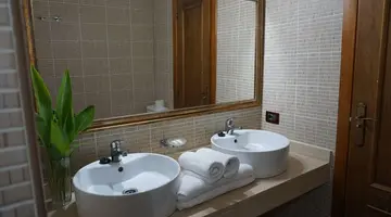 Las Piramides Resort