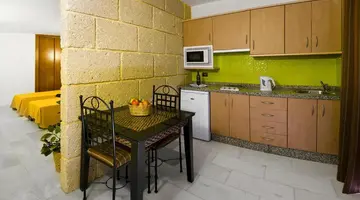 Las Piramides Resort