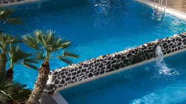 Las Piramides Resort