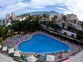 Las Piramides Resort